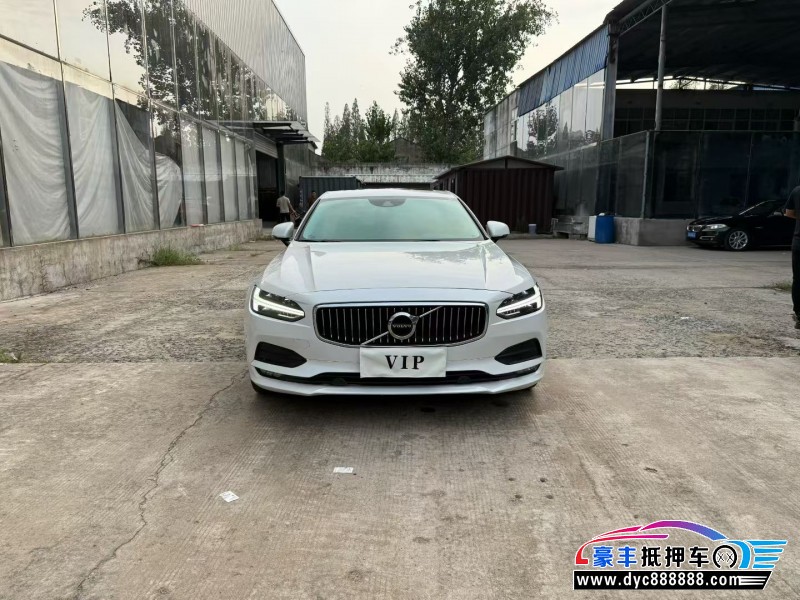18年沃尔沃S90轿车抵押车出售