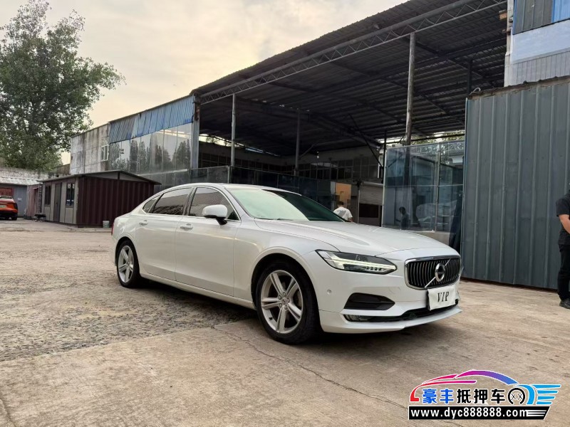 18年沃尔沃S90轿车抵押车出售