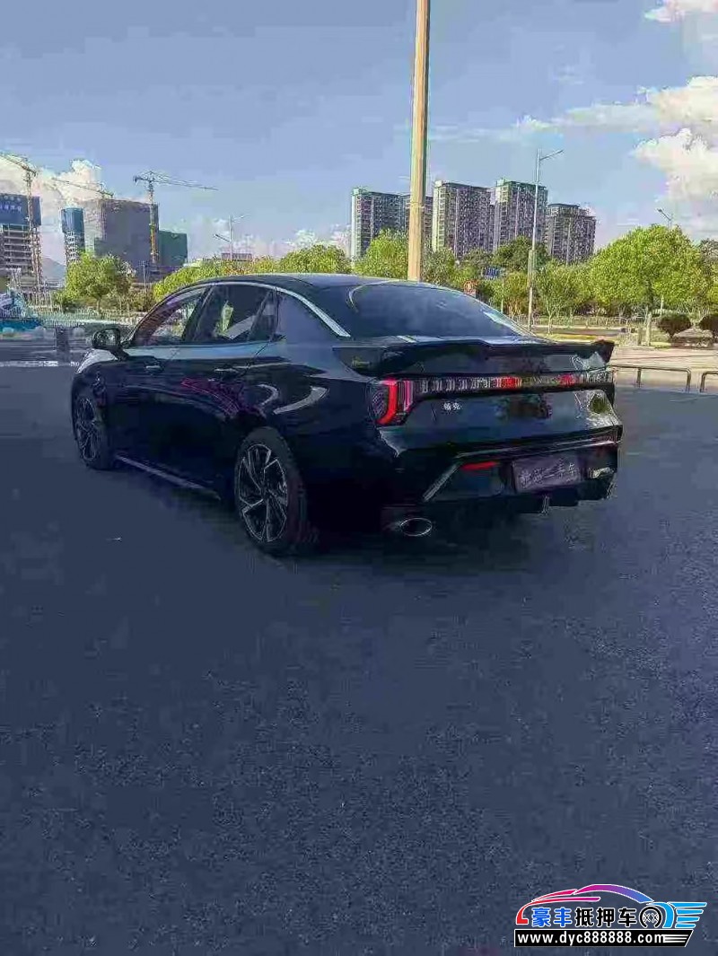 25年领克03轿车抵押车出售