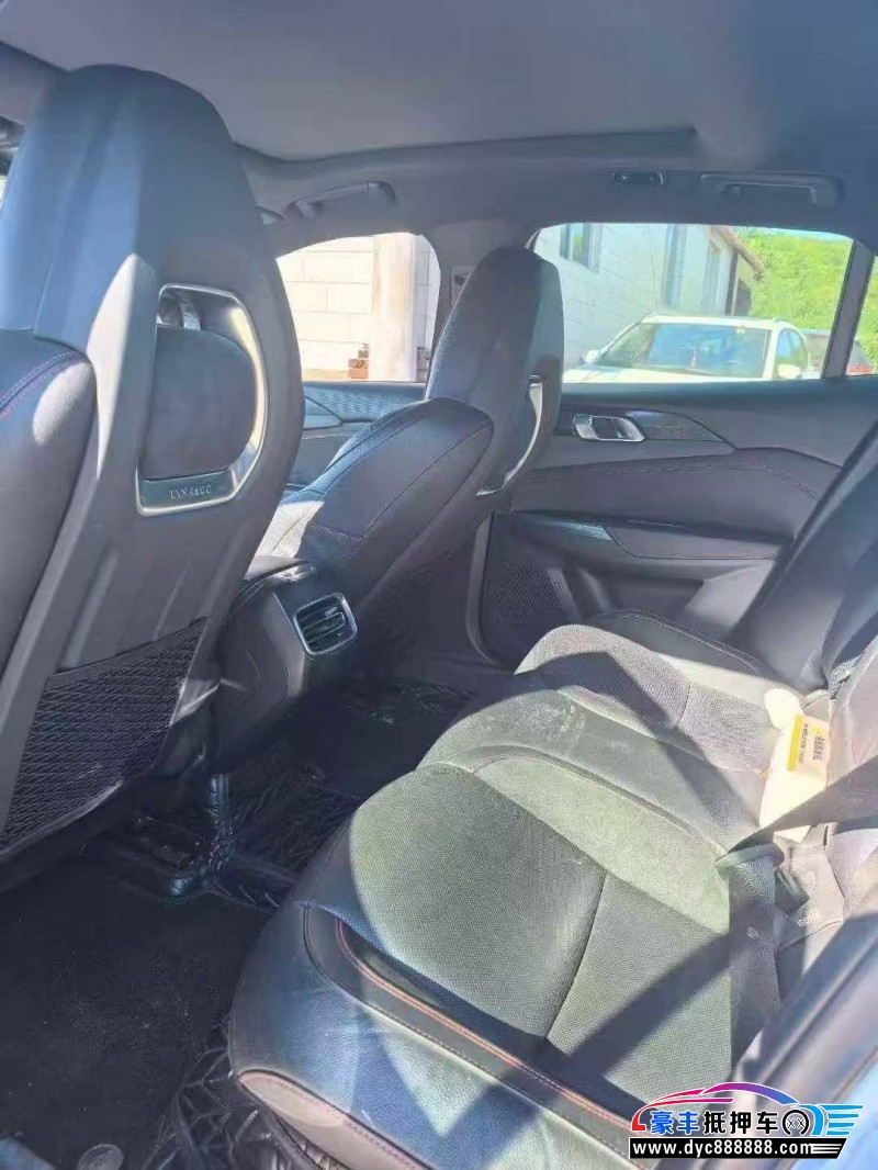 19年领克03轿车抵押车出售