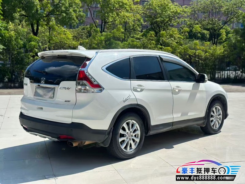 12年本田CR-V轿车抵押车出售