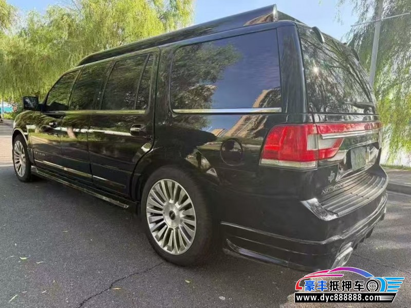 18年林肯领航员轿车抵押车出售