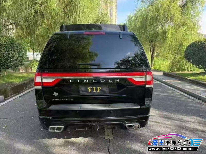 18年林肯领航员轿车抵押车出售