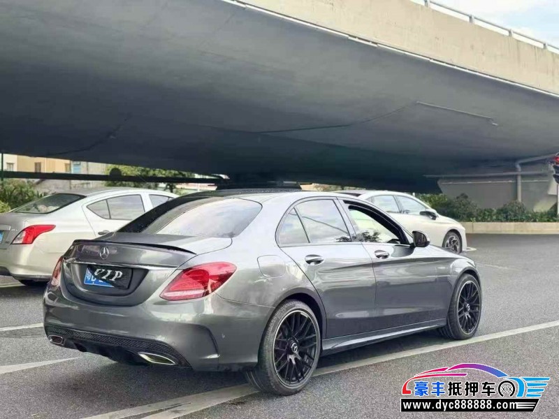 17年奔驰C轿车抵押车出售