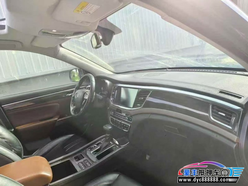 17年传祺GS8轿车抵押车出售