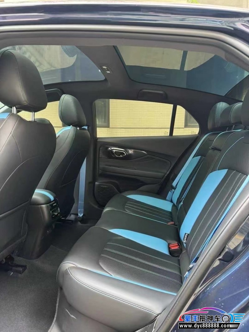 23年传祺影豹轿车抵押车出售