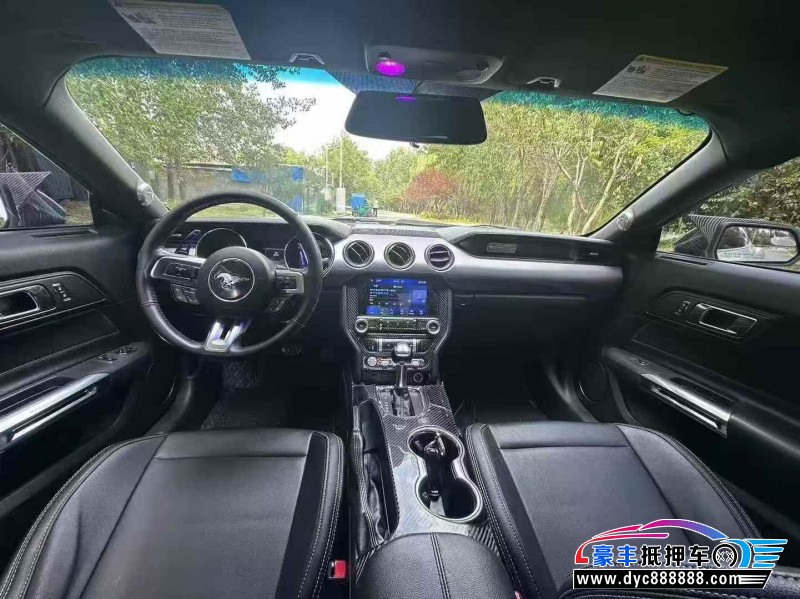 16年福特野马轿车抵押车出售