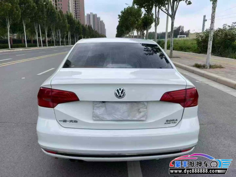 16年大众宝来轿车抵押车出售