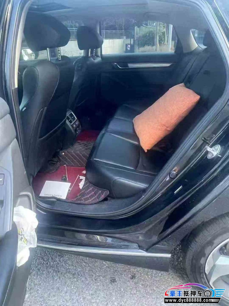 20年本田雅阁轿车抵押车出售