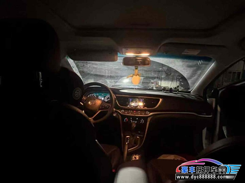 22年别克英朗轿车抵押车出售