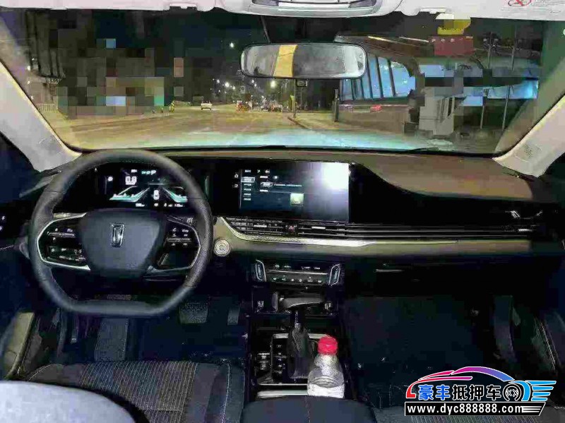 25年奔腾B70轿车抵押车出售