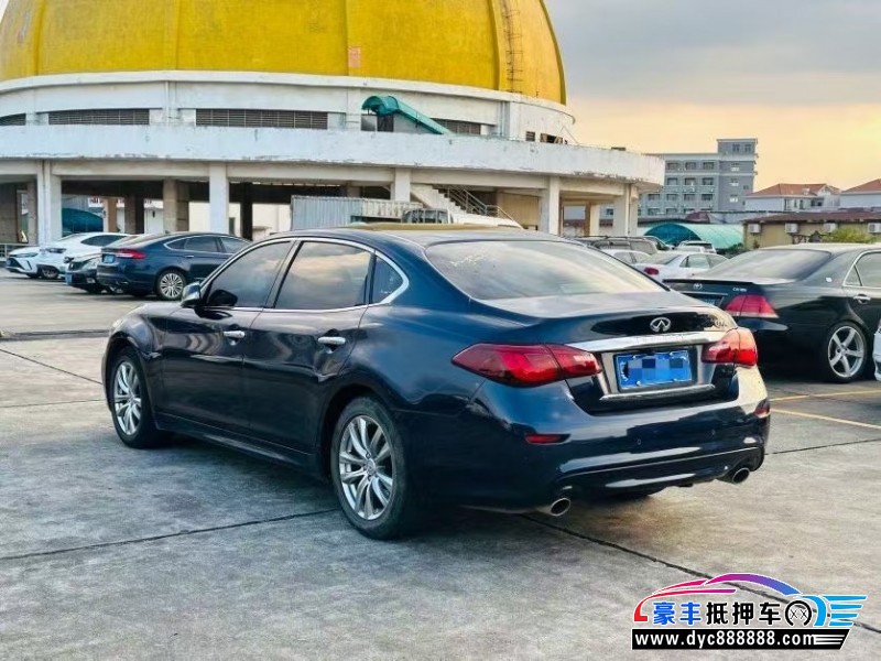 19年英菲尼迪Q70轿车抵押车出售