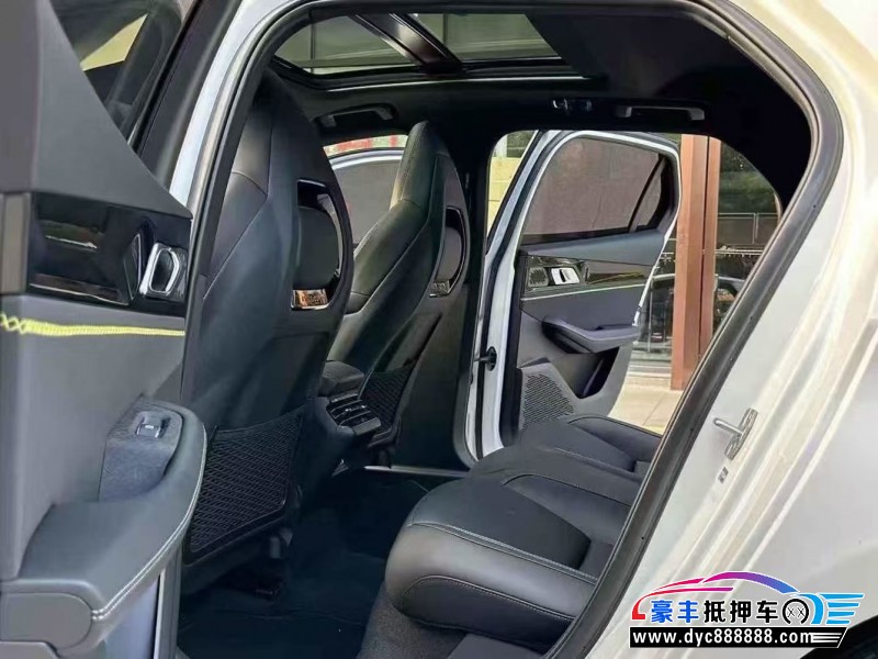 24年领克03轿车抵押车出售