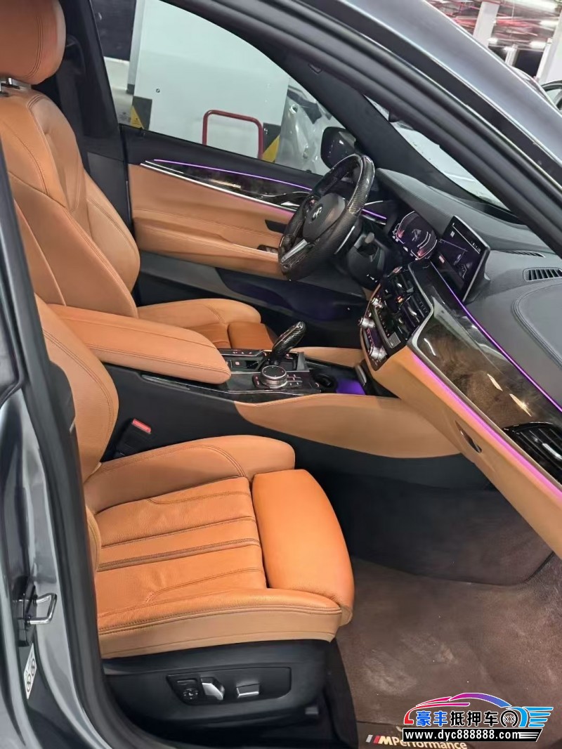 20年宝马6系GT轿车抵押车出售