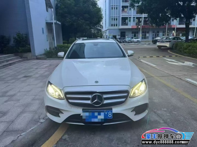 19年奔驰E轿车抵押车出售