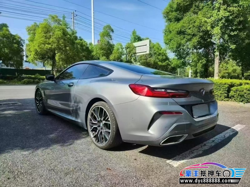 24年宝马8系轿车抵押车出售