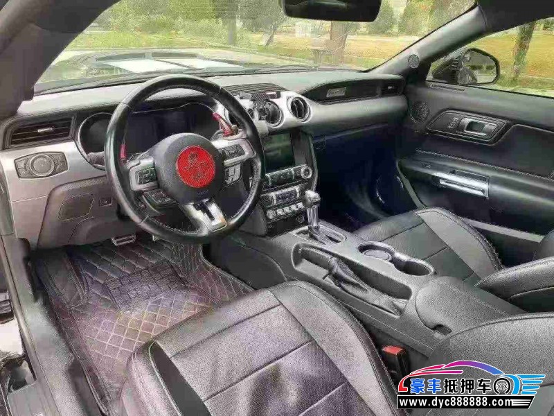 19年福特野马轿车抵押车出售