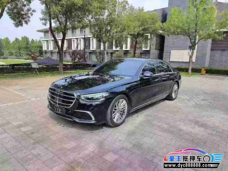 22年奔驰S轿车抵押车出售