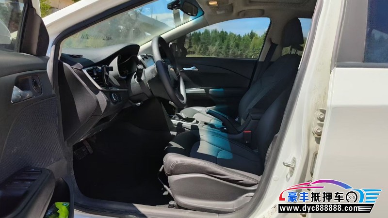 18年雪佛兰科沃兹轿车抵押车出售