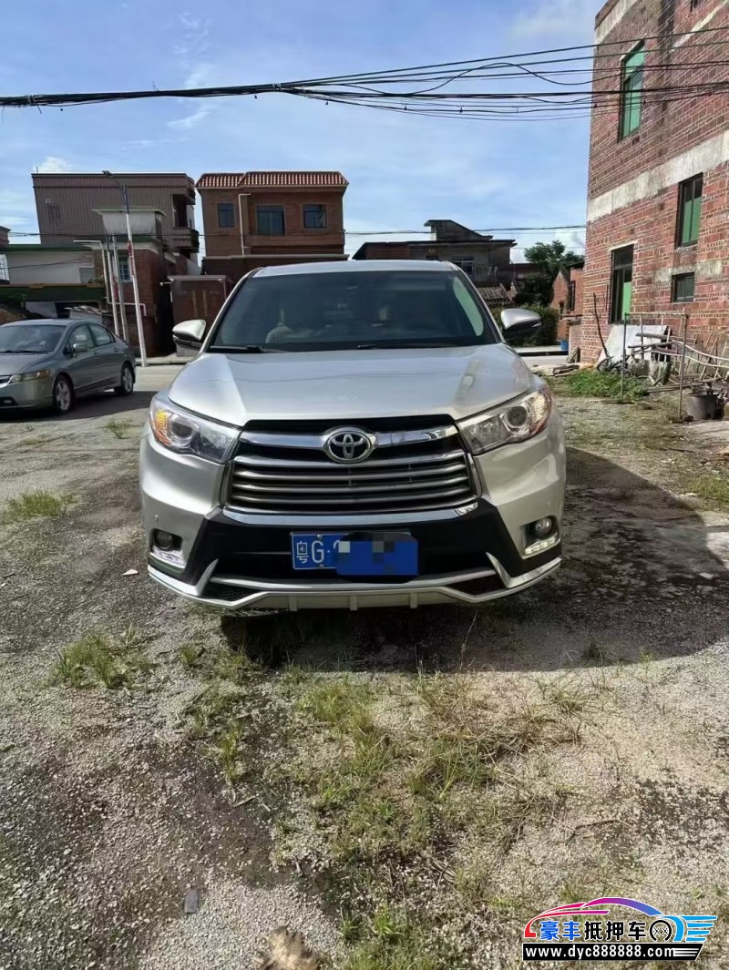 16年丰田汉兰达轿车抵押车出售