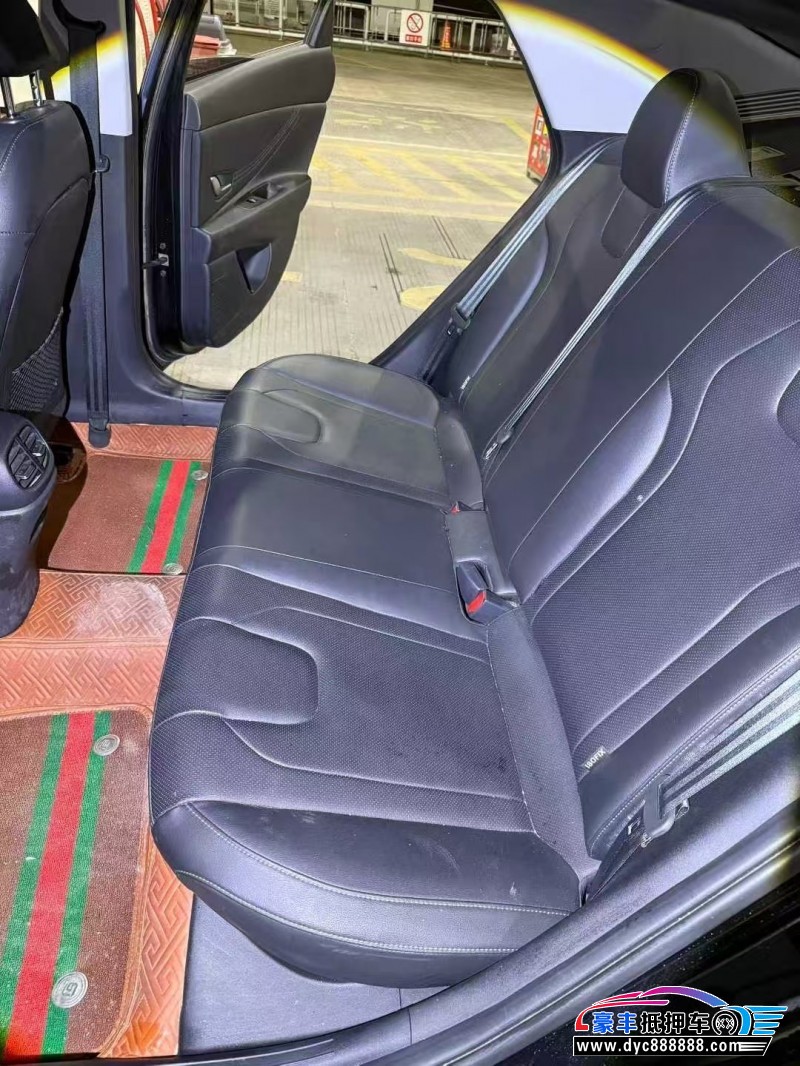 23年现代伊兰特轿车抵押车出售