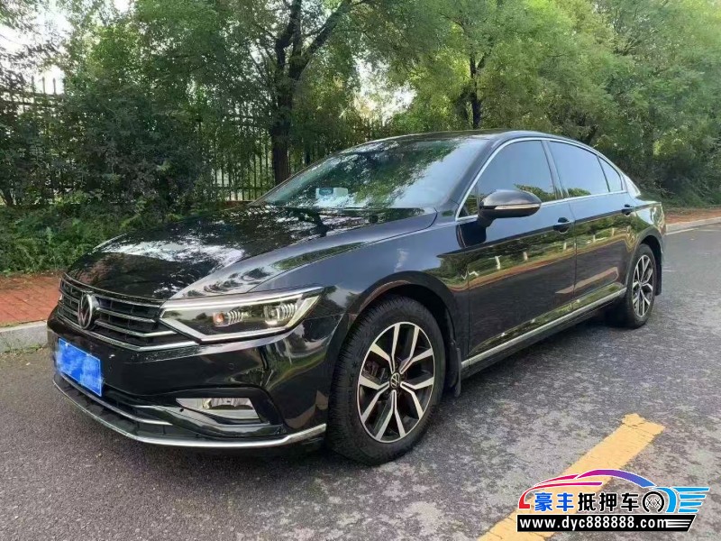 21年大众迈腾轿车抵押车出售