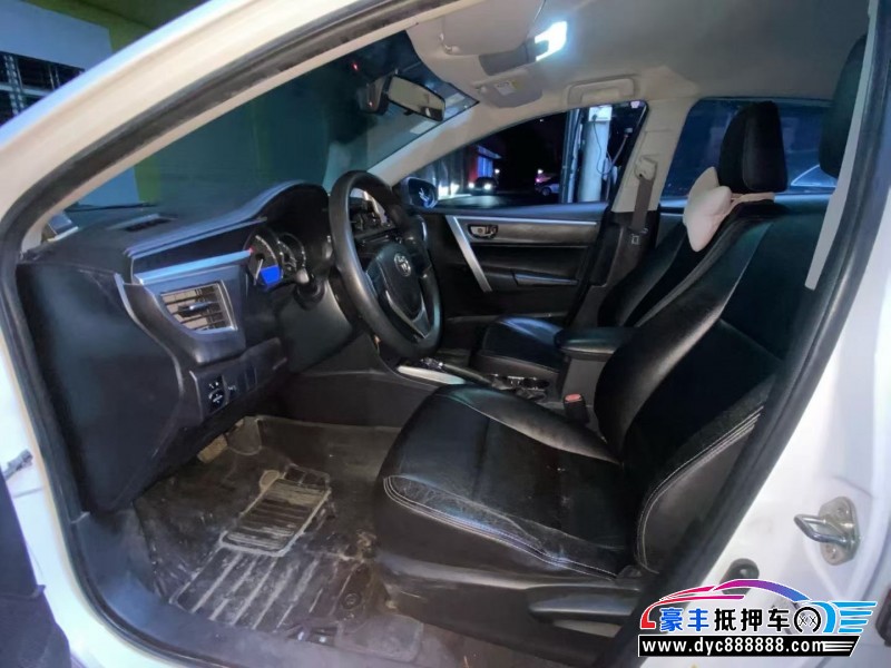 16年丰田卡罗拉轿车抵押车出售