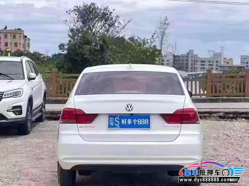 23年大众桑塔纳轿车抵押车出售