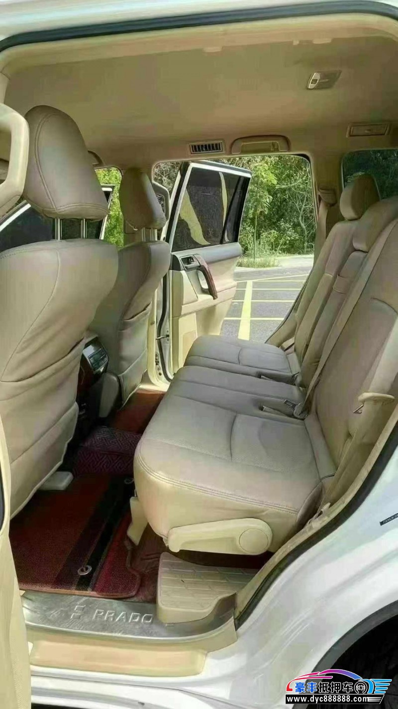 15年丰田普拉多（霸道）轿车抵押车出售