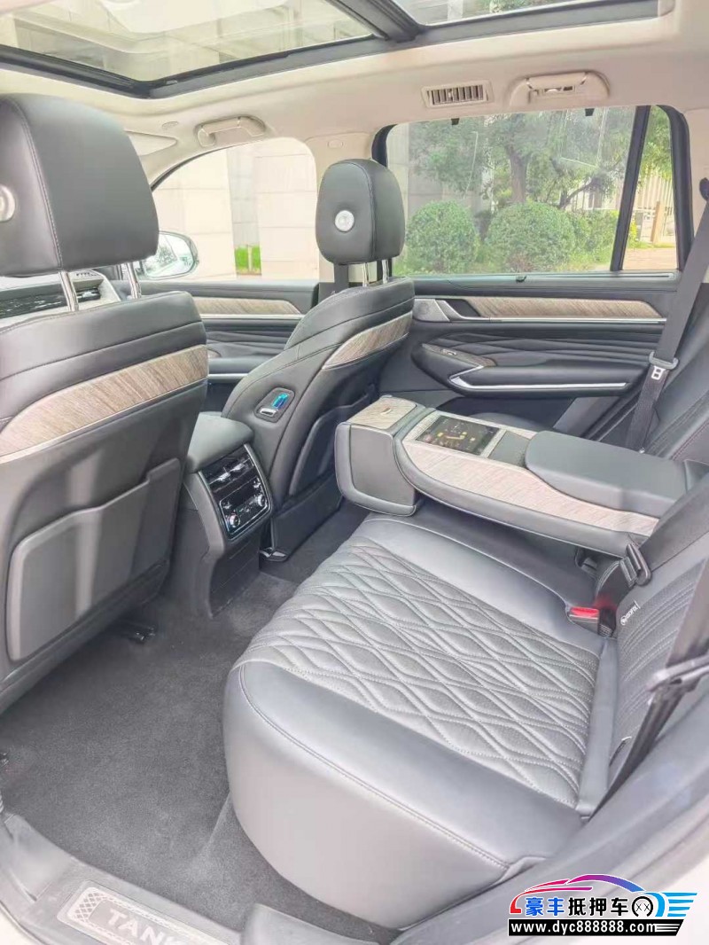 22年WEY坦克500轿车抵押车出售