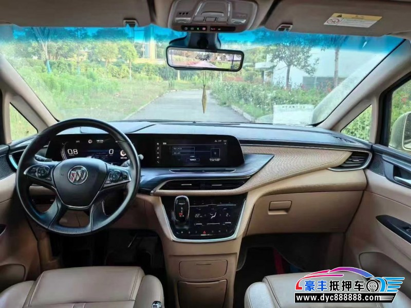 21年别克GL8轿车抵押车出售