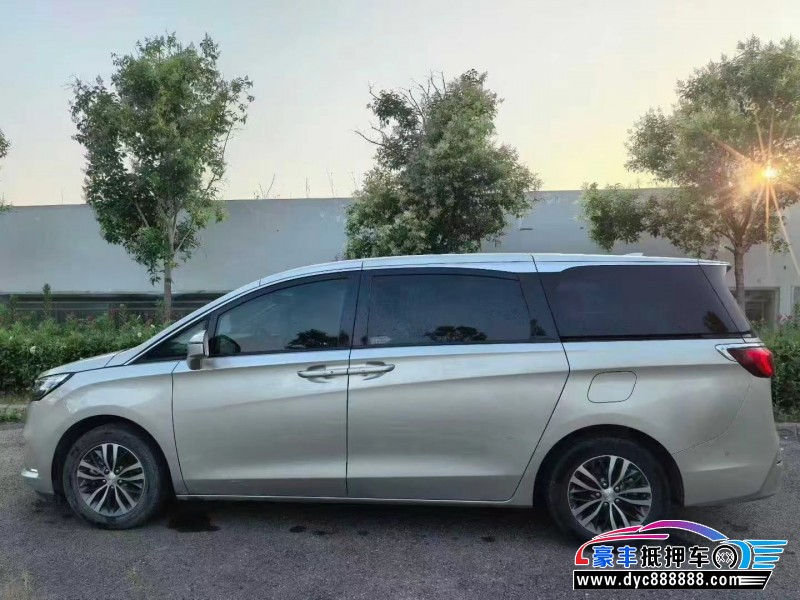 21年别克GL8轿车抵押车出售