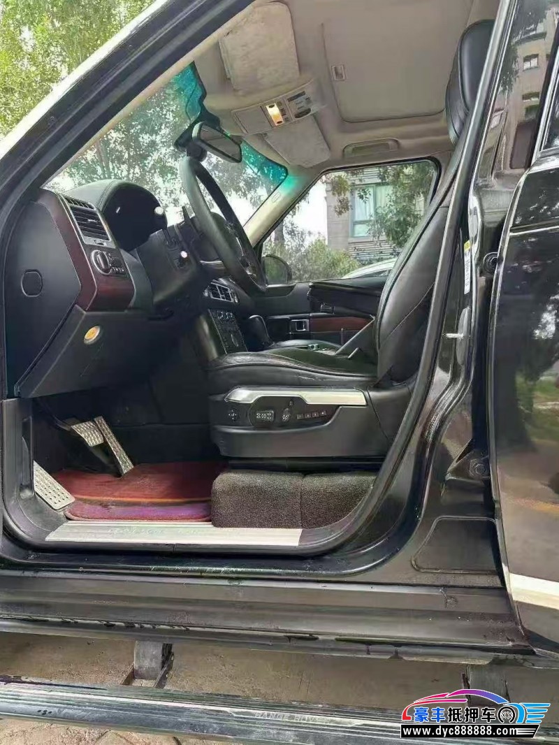 12年路虎揽胜行政轿车抵押车出售