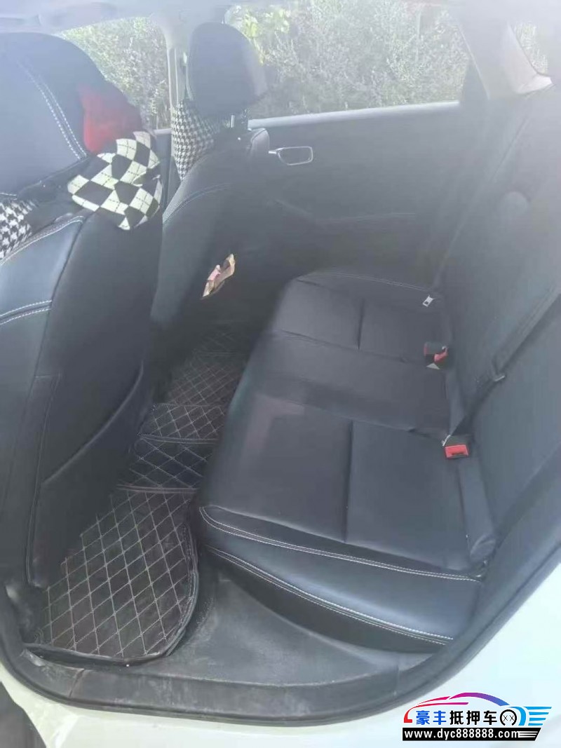 23年本田思域轿车抵押车出售