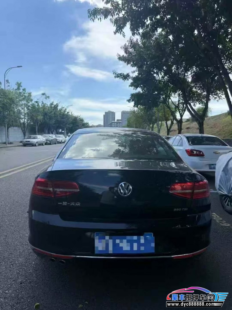 20年大众迈腾轿车抵押车出售