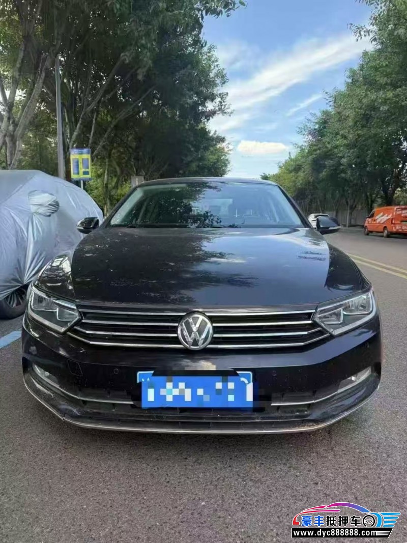 20年大众迈腾轿车抵押车出售