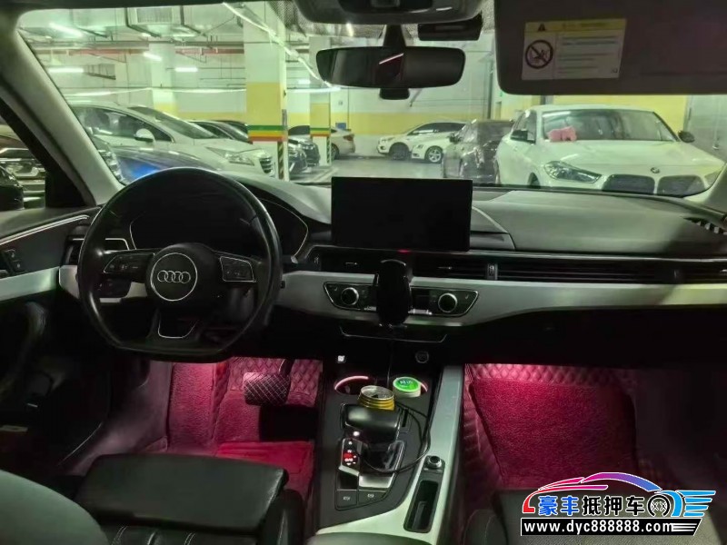 22年奥迪A4L轿车抵押车出售