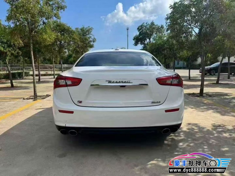 17年玛莎拉蒂Ghibli轿车抵押车出售
