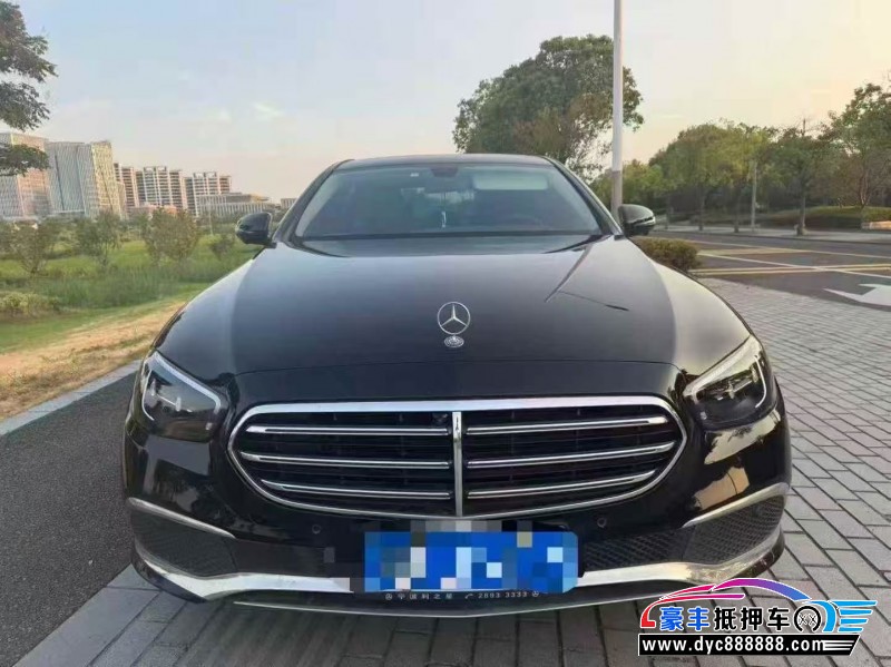 23年奔驰E轿车抵押车出售