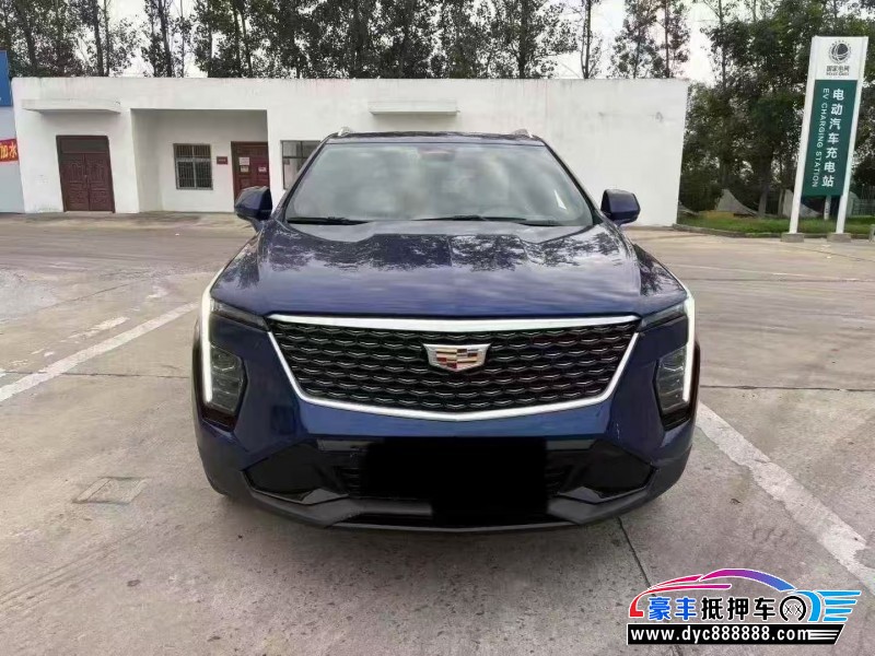 24年凯迪拉克XT4轿车抵押车出售