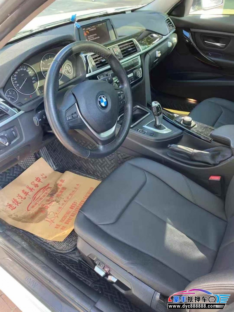 17年宝马3系轿车抵押车出售