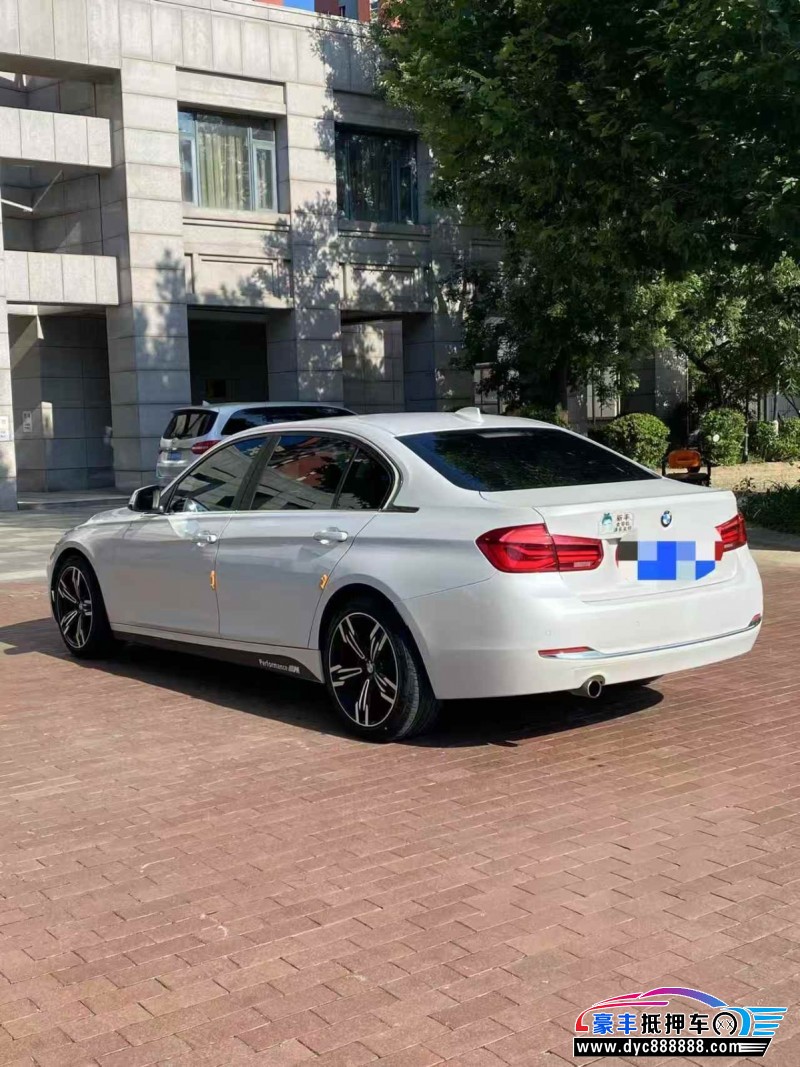 17年宝马3系轿车抵押车出售