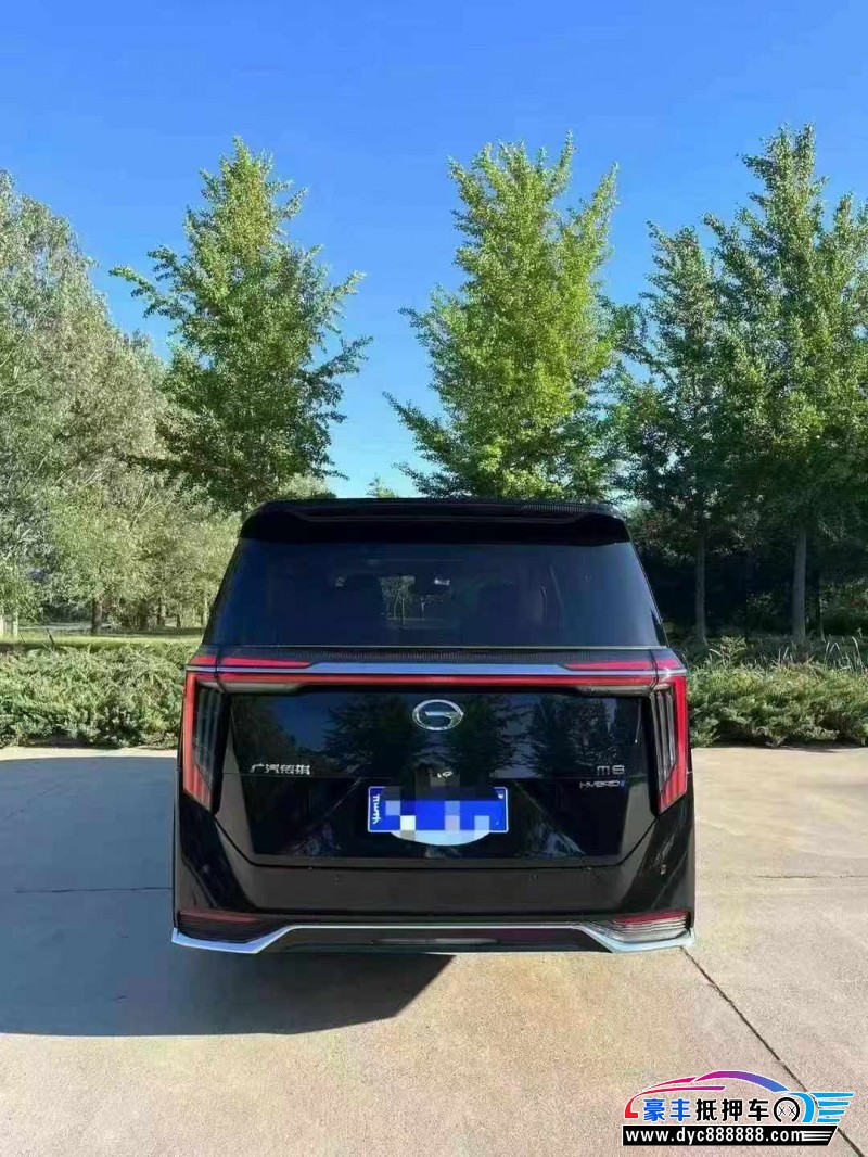 25年传祺M8轿车抵押车出售