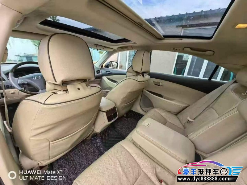 10年雷克萨斯ES轿车抵押车出售