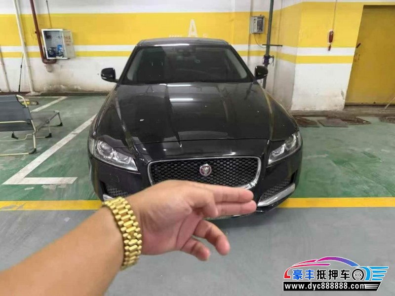 17年捷豹XFL轿车抵押车出售