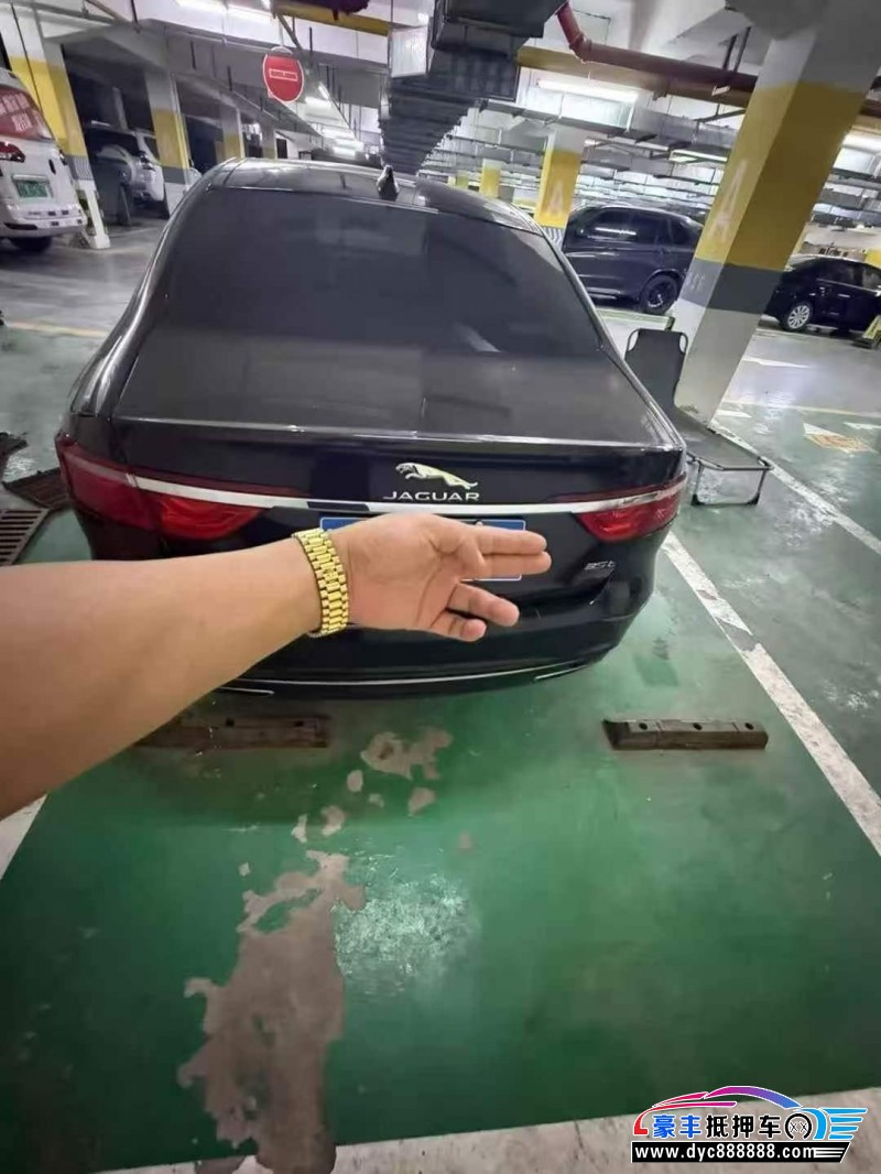 17年捷豹XFL轿车抵押车出售