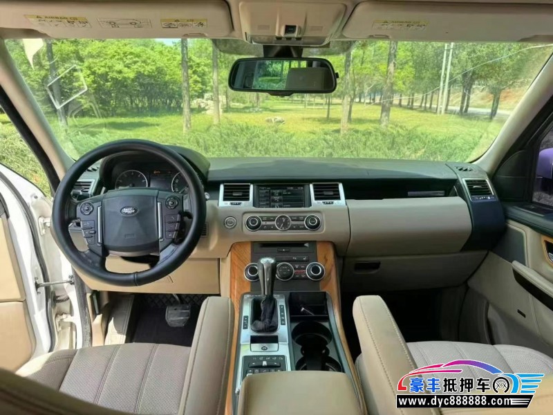 12年路虎揽胜运动版轿车抵押车出售