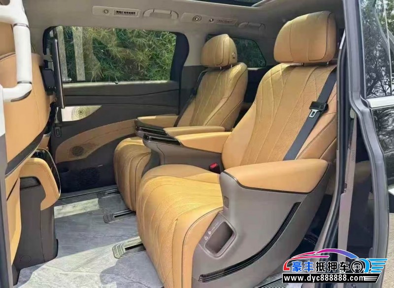 23年腾势D9轿车抵押车出售