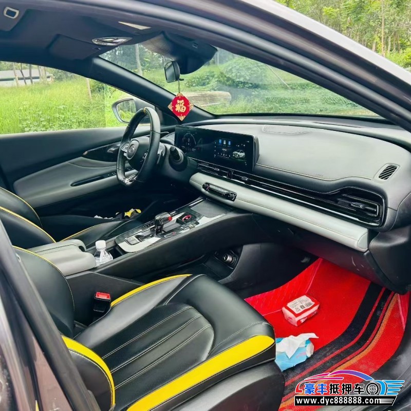 21年传祺影豹轿车抵押车出售