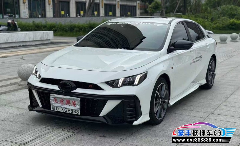 25年传祺影豹轿车抵押车出售